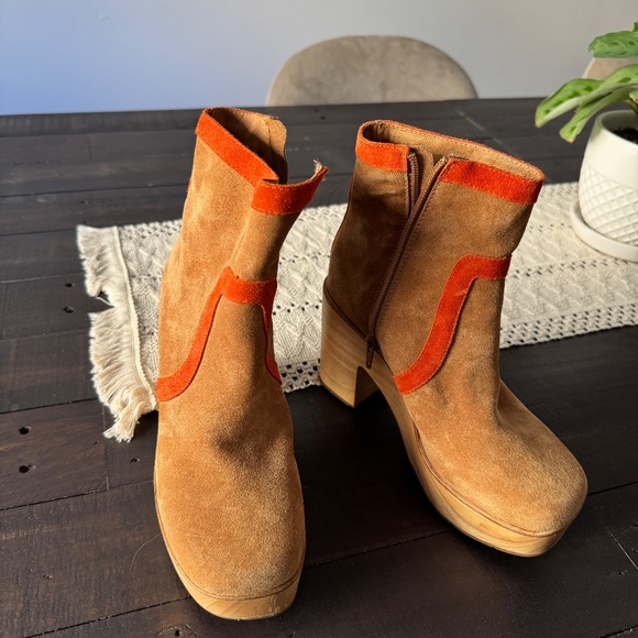 Charlotte Stone | Paz Clog Boot in Caramel Size 6 - Picture 2 of 4